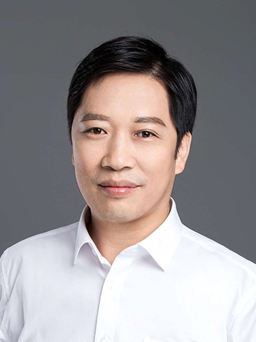 金牌讲师 · 